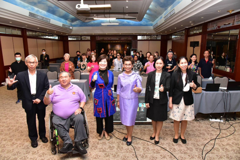 Group photo of key stakeholders of the training, representatives of DEP, re-source persons, APCD and participants after the official opening ceremony. 