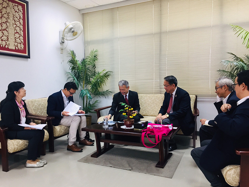 Mr Morita Takahiro New Chief Representative Japan International Cooperation Agency Jica Thailand Office Paid A Courtesy Call On Mr Piroon Laismit Executive Director At Apcd On 17 November Bangkok Thailand