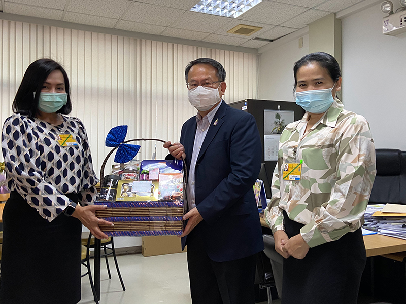 New Year gift basket from Chitralada School was given to APCD for New Year greetings