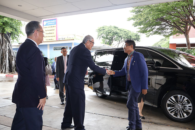 รองนายกรัฐมนตรีติมอร์-เลสเตเยี่ยมชม APCD และร่วมกิจกรรมทำขนมอบ