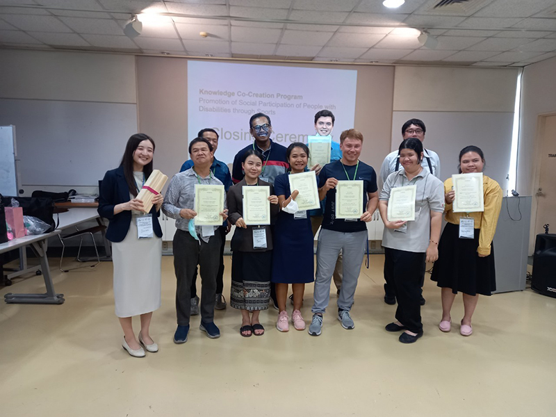 Several of the KCCP training participants pose for a group photo with their certificates. From left to right: Mr. Watcharapol Chuengcharoen (Thailand), Ms. Latdavanh Phommakhot (Laos), Mr. Norazmy Bin Adenan (Malaysia), Ms. Siriporn Praserdchat (APCD staff), Mr. Evan Hall (APCD intern), Mr. Rashid Burnashev (Uzbekistan), Ms. Supaanong Panyasirimongkol (APCD staff), and Ms. Waraporn Chowanapreecha (Thailand).