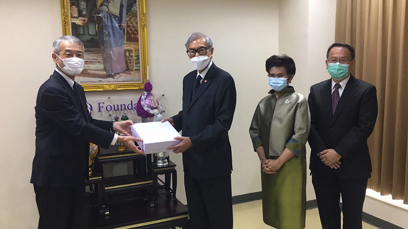 On 12 January 2022, Mr. MORITA Takahiro, the Chief Representative of Japan International Cooperation Agency (JICA) Thailand Office, presented "the 17th JICA President Award" on behalf of JICA Headquarter in  Japan, to Dr. Tej Bunnag, the President of the Asia-Pacific Development Center on Disability Foundation. 