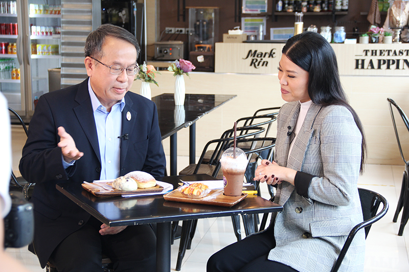 On 22 September 2022, the “Thailand Today” TV program visited APCD and interviewed Mr. Piroon Laismit (APCD Executive Director) about the APCD 60+ Plus Bakery&Café project (Disability-Inclusive Business-DIB). 