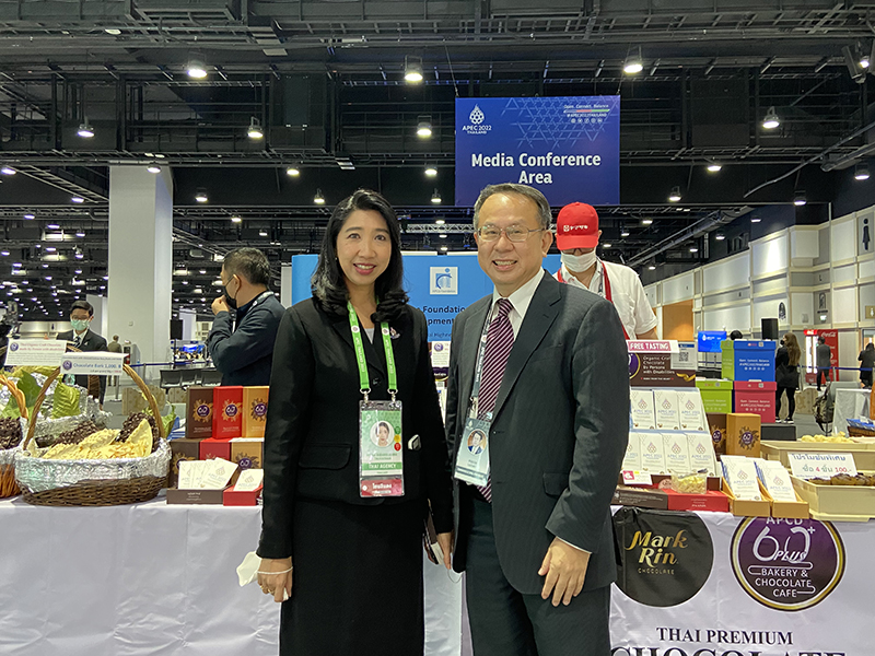 At the Asia-Pacific Economic Cooperation – APEC, the APCD 60+ Plus Bakery & Chocolate Café was supported by the Ministry of Foreign Affairs by having a booth at the Queen Sirikit National Convention Center (QSNCC) during 15-19 November 2022. 