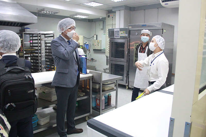 6.	Showing the bakery production area that promotes an atmosphere supporting training for trainees with disabilities