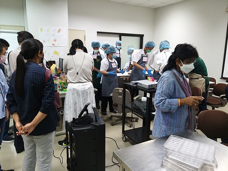 Observing APCD Trainers with disabilities who certified by the MarkRin Chocolate brand, the top pioneering Thai chocolate company headquartered in Chiang Mai, provided firsthand knowledge to Thai trainees with disabilities.