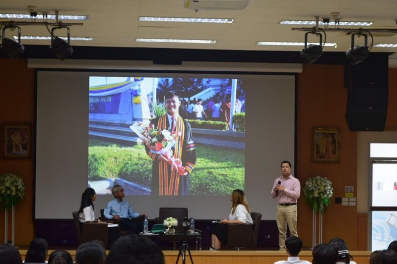 Mr. Watcharapol Chuengcharoen Chief, Networking & Collaboration shared his life story on challenges, opportunities, and efforts of him to inspire the attendees to understand capacity development of individuals with disabilities as a case study.