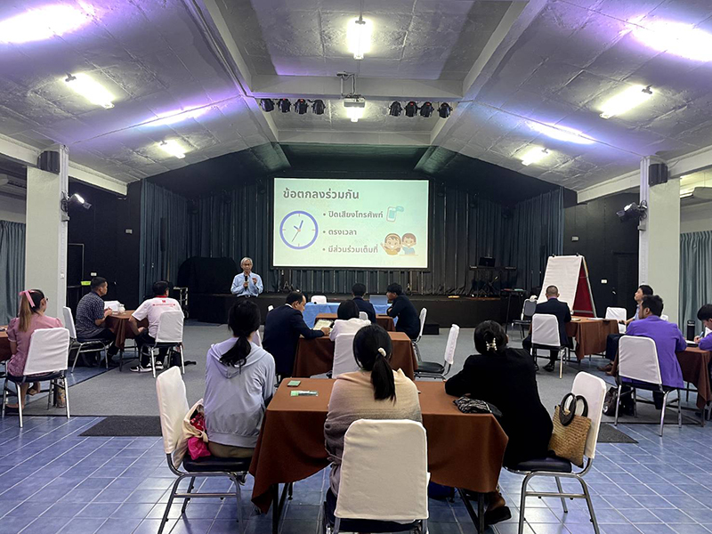 Participants shared the lesson learned. Mr. Somchai Rungsilp facilitated discussion during the workshop on disaster risk reduction (DRR) organized by Good Neighbor Thailand Foundation (GNTH)