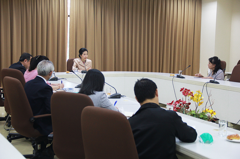 On 16 February 2023,  Associate Professor Naraporn Chan-o-cha, Vice-President of the DISTANCE LEARNING FOUNDATION UNDER THE ROYAL PATRONAGE visited the Asia-Pacific Development Center on Disability for collaboration in distance learning.