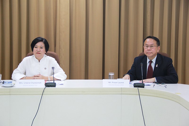 Mrs. Ureerat Chareontoh, the Director-General of the Thailand International Cooperation Agency (TICA) led TICA's Cooperation partners in Thailand visited the Asia-Pacific Development Center on Disability.