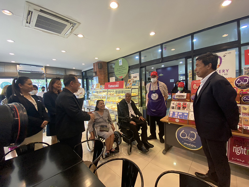 On 28 March 2023, Mr. Chadchart Sittipunt, the Governor of Bangkok and the governor's team visit APCD to observe persons with disability capacity-building activities at APCD. 