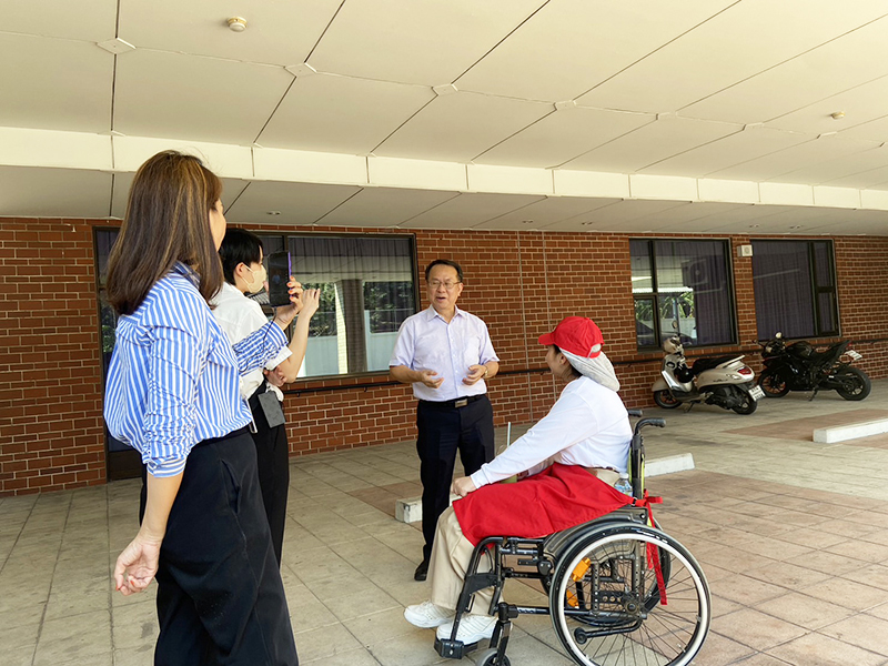 On 29 March 2023, Nongthun Nitcharee Peneakchanasak, a young Thai person with disability and social media influencer visit APCD to promote and support APCD 60+Plus Bakery&Cafe and disability inclusion.