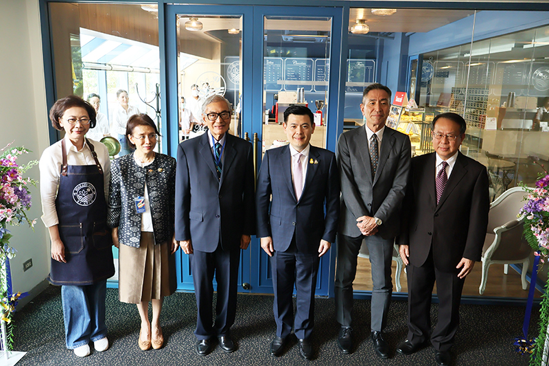 On February 14, 2024, H.E. Mr. Jakkapong Sangmanee, the Deputy Minister of Foreign Affairs of the Kingdom of Thailand, and Dr. Tej Bunnag, the Asia-Pacific Development Center on Disability Foundation (APCD Foundation), inaugurated BUAKAEW BREW by APCD. It is part of the APCD60+Plus project and represents a Disability-Inclusive Business (DIB) model aimed at implementing the United Nations Convention on the Rights of Persons with Disabilities (UNCRPD) and the Royal Thai Government's Policy. The initiative focuses on reducing poverty, creating job opportunities for persons with disabilities, generating income, and promoting the social participation of persons with disabilities. It serves as a compelling example for foreign visitors and ambassadors, showcasing the capabilities of persons with disabilities and their equal rights in the workforce. The BUAKAEW BREW by APCD is also envisioned as a convenient meeting place and co-working space for officials of the Ministry of Foreign Affairs, providing networking and socializing opportunities.