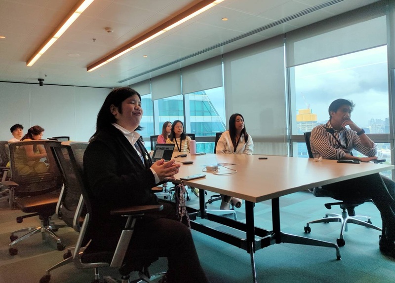 The guest speakers shared their personal and professional experiences of living with disabilities and working in inclusive environments with online and offline participants