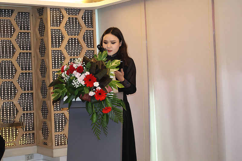 Ms. Otgontuya Batjargal from the Ministry of Education, Mongolia, representative of participants, shared her feedback of the training and delivered appreciation messages to the organizers at the closing ceremony.