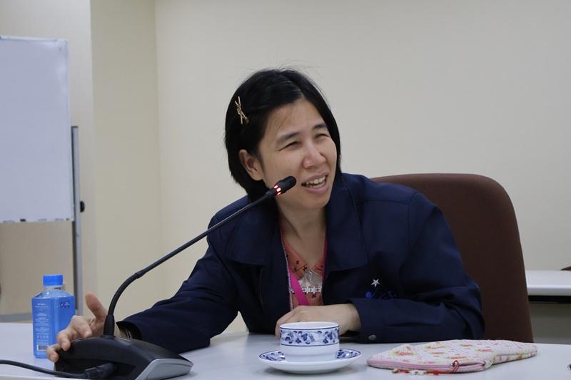 Photo of each participant with their reaction during the training workshop.