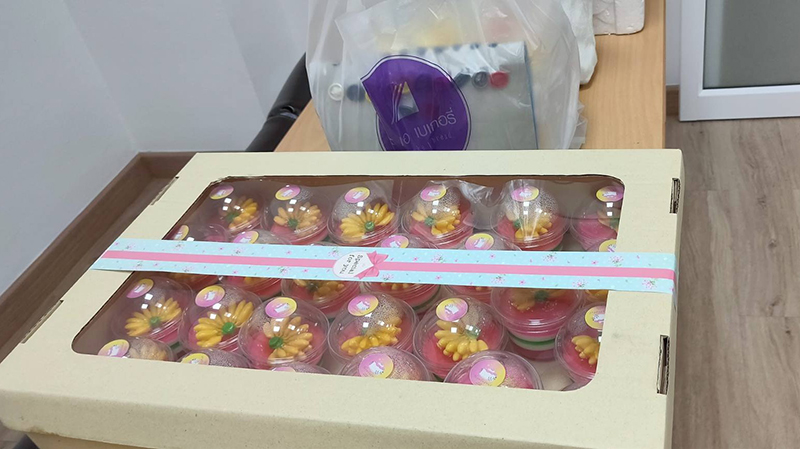 ของว่างแทนคำขอบคุณจากสมาชิกกลุ่มพิทักษ์สิทธิ์พิการทางสติปัญญาถึงกลุ่มผู้ปกครองและผู้สนับสนุน