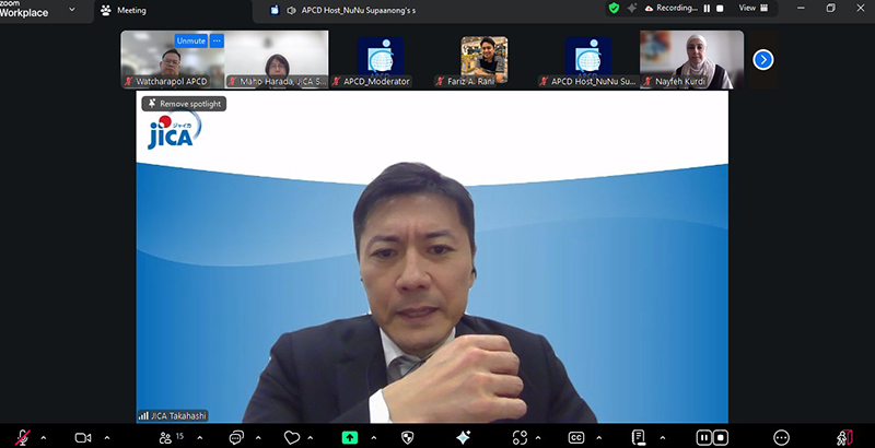 Mr. Takahashi Yohei ผู้อำนวยการงานประกันสังคม ฝ่ายพัฒนาทรัพยากรมนุษย์ของ JICA กล่าวเปิดงาน