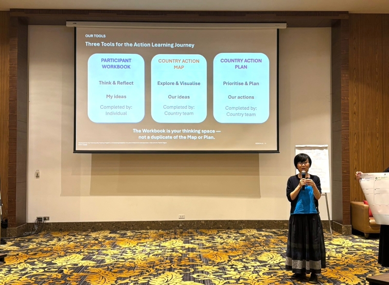 Japanese DIEB expert Ms. Emi Aizawa introduced three tools that supported active learning.