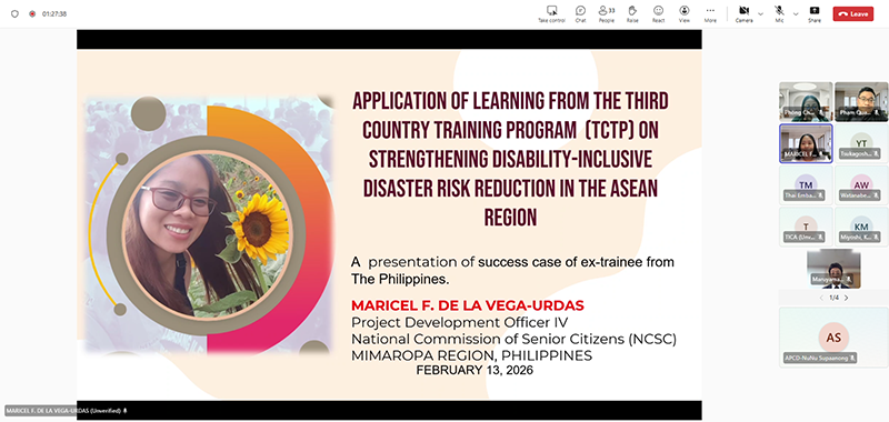 Ms. Maricel De La Vega-Urdas ผู้เข้าร่วมอบรมจากประเทศฟิลิปปินส์ ได้รับเชิญให้กล่าวกรณีศึกษาที่ประสบความสำเร็จในด้านการสร้างผลกระทบเชิงบวกในประเทศฟิลิปปินส์ เมื่อวันที่ 13 กุมภาพันธ์ 2569 