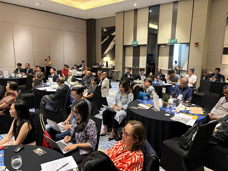 Picture 4: This workshop showed commitment among stakeholders on coping disability and trafficking in persons by strengthening regional and national cooperation, community and persons with disabilities.