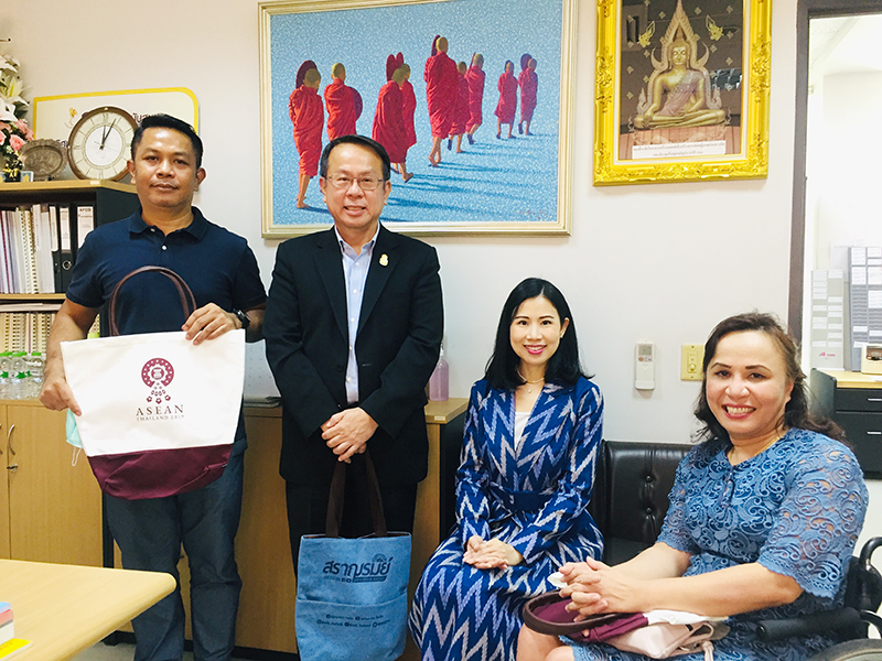 Group photo of APCD management team and interviewer (left to right: Mr. Sunthorn Nowarat (Manager, 60+ Plus Bakery & Chocolate Projects), Mr. Piroon Laismit (APCD Executive Director), Ms. Pornnika Garnjana-Goonchorn (Officer, Department of Information, Ministry of Foreign Affairs) and Ms. Nongnuch Maytarjittipun (Executive Secretary to the Executive Director)