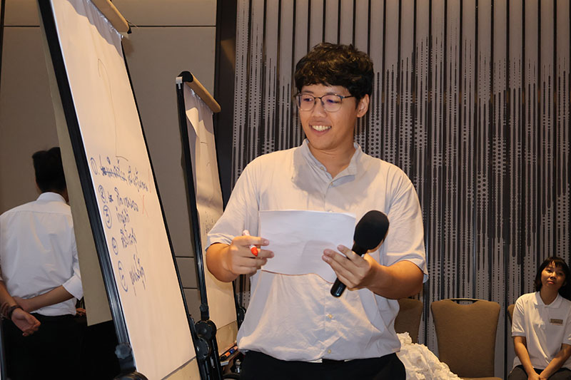 Carlton Hotel partners with APCD for " Basic Understanding of Customers and staff with disabilities” training