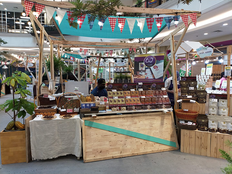 Various Chocolate Premium exhibition booth was displayed