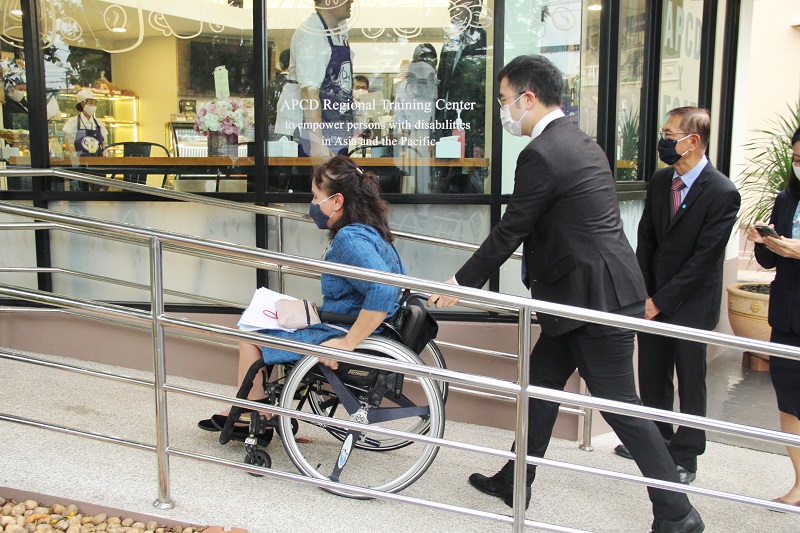 Accessible check during the official grand opening ceremony by Ms. Nongnuch Maytarjittipun, Executive Secretary to the Executive Director and a honorable guest. 