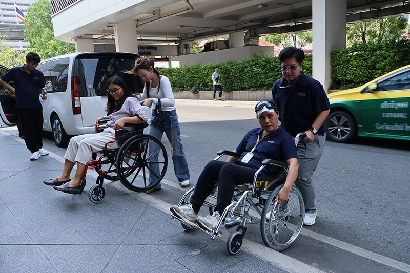 ศพอ. จัดอบรม "ความเข้าใจเพื่อนร่วมงานที่เป็นคนพิการเบื้องต้น" ให้กับบริษัท เซ็นทรัลพัฒนา จำกัด (มหาชน)