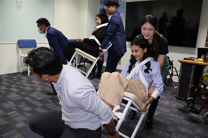 APCD จับมือโรงแรมดับเบิลทรี บาย ฮิลตัน กรุงเทพฯ เพลินจิต ส่งเสริมบริการที่เป็นมิตรและทั่วถึงสำหรับคนพิการ