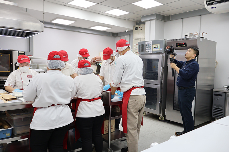 เครือโรงพยาบาลพญาไท–เปาโล เข้าเยี่ยมชม APCD และคาเฟ่ 60+ Plus สนับสนุนการจ้างงานคนพิการอย่างครอบคลุม