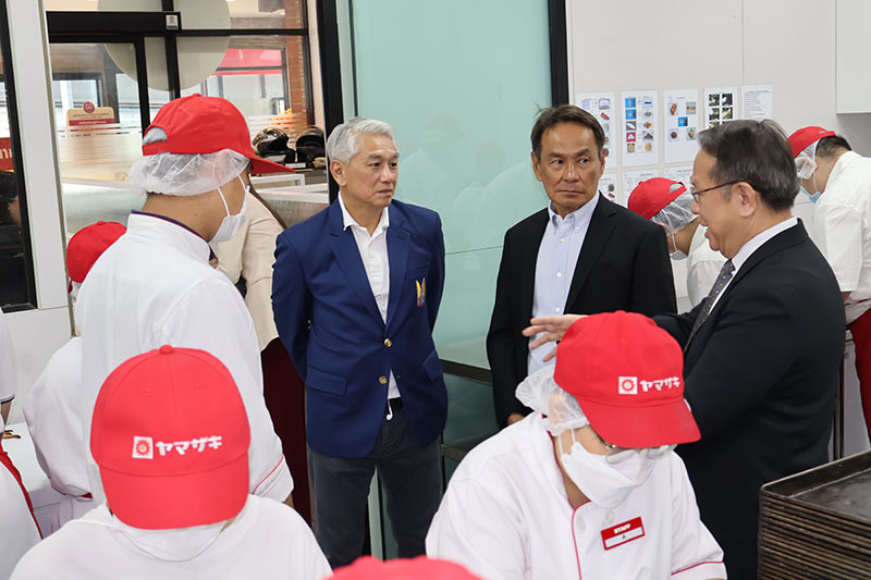 ราชยานยนต์สมาคมแห่งประเทศไทย ในพระบรมราชูปถัมภ์ มอบเงินบริจาคแก่มูลนิธิศูนย์พัฒนาและฝึกอบรมคนพิการแห่งเอเชียและแปซิฟิก (ศพอ. / APCD) เพื่อสนับสนุนกิจกรรมพัฒนาคนพิการ