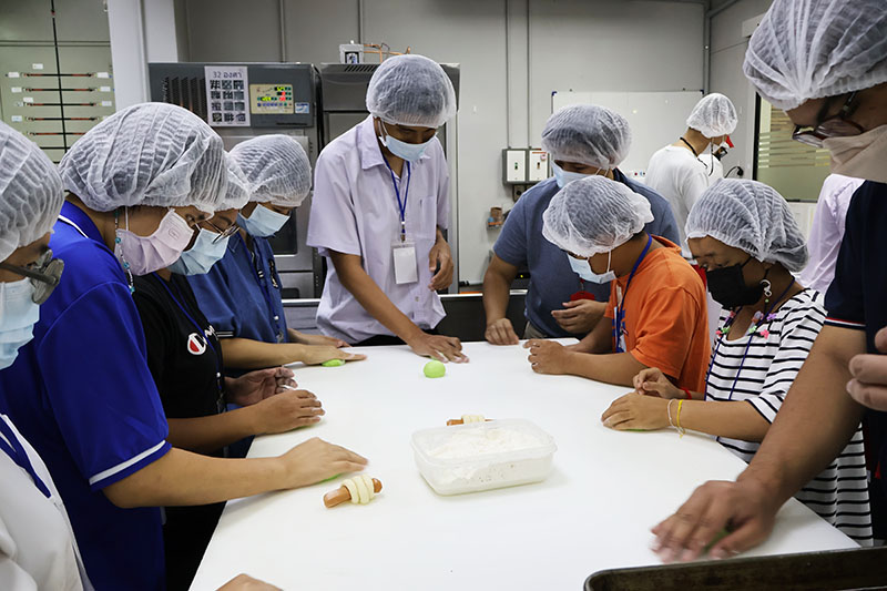 Skills Development for People with Disabilities towards Employment in Food and Service Industry Project 2024' by the Asia-Pacific Development Center on Disabilities and Department of Empowerment of Persons with Disabilities, March 6, 2567 (Training Day)