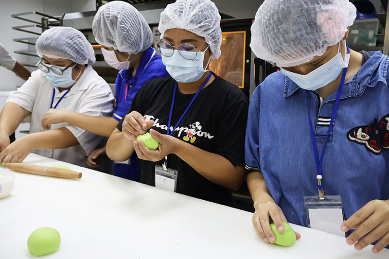 Skills Development for People with Disabilities towards Employment in Food and Service Industry Project 2024' by the Asia-Pacific Development Center on Disabilities and Department of Empowerment of Persons with Disabilities, March 6, 2567 (Training Day)