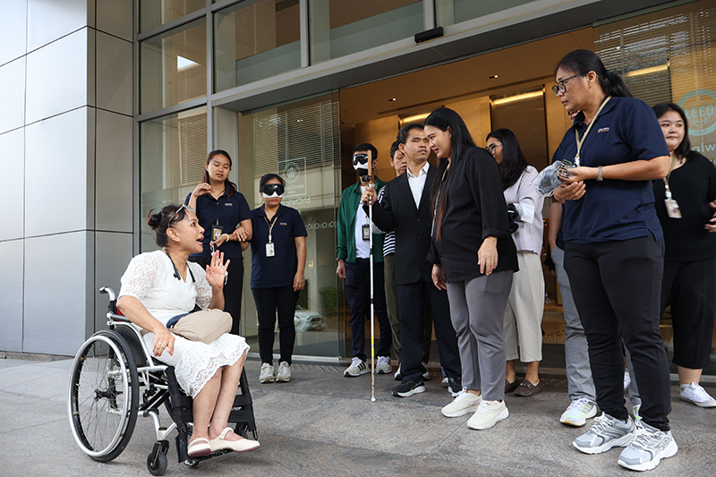 ศพอ. จัดอบรม "ความเข้าใจเพื่อนร่วมงานที่เป็นคนพิการเบื้องต้น" ให้กับบริษัท เซ็นทรัลพัฒนา จำกัด (มหาชน)