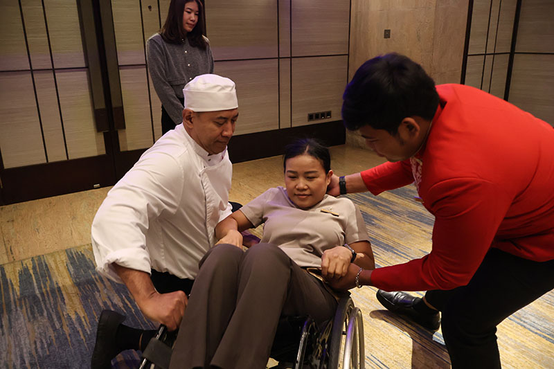 คอนราด กรุงเทพฯ เดินหน้าสร้างมาตรฐานบริการที่ครอบคลุม ร่วมมือ APCD เสริมทักษะบุคลากร