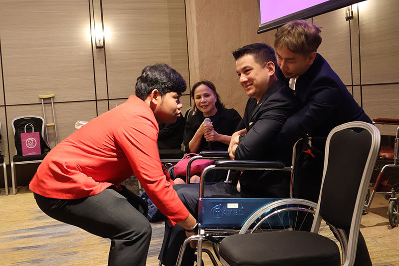 คอนราด กรุงเทพฯ เดินหน้าสร้างมาตรฐานบริการที่ครอบคลุม ร่วมมือ APCD เสริมทักษะบุคลากร