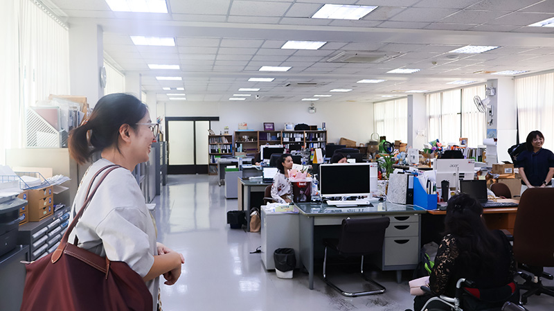 Picture 5: Ms. Jiyoung Kim visiting the APCD office.