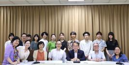 A group photo of students, professor from the Prefectural University of Kumamoto and staff from JICA Thailand and APCD.
