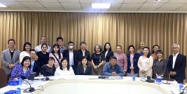 A group photo showing the project's working group together with the project advisory board members, comprising representatives from various organizations.