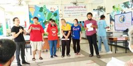 Mr. Watcharapol Chuengcharoen, Chief of Networking & Collaboration, facilitated the meeting, together with leaders of the group with intellectual disabilities. 