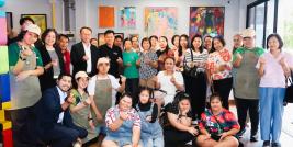 The group photo of APID team and APCD team