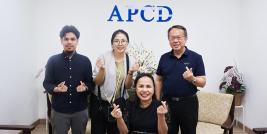 Picture 1: A group photo including (from left) Mr. Thapanut Nookuea, Ms. Jiyoung Kim, Ms. Nongnuch Maytarjittipun (seated in a wheelchair), and Mr. Piroon Laismit, Executive Director of APCD.