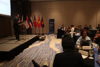 Picture 1: H.E. Bhanubjatra Jittiang, Thailand representative to ASEAN Intergovernmental Commission on Human Rights (AICHR) Thailand delivered welcome remarks.
