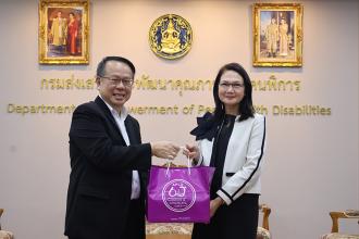 Mr. Piroon Laismit, Executive Director of (APCD), recently paid a courtesy visit to extend warm New Year greetings to Ms. Sontaya Bunyapusit, Director-General of Empowerment of Persons with Disabilities (DEP)
