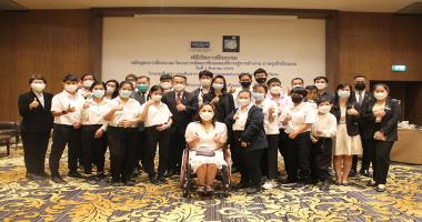 On 1 August 2022, Mr. Piroon Laismit, the APCD Executive Director gave Opening Remarks and Ms. Kanchana Ruangsiriwichayakul, the General Manager of Centra by Centara Government Complex Hotel & Convention Centre Chaeng Watthana