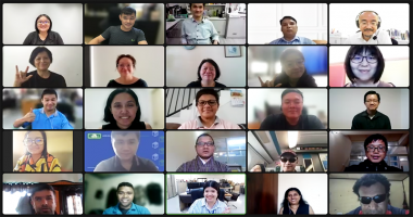 A group screenshot of 27 DET FT 2023 participants from 17 countries on a video conference