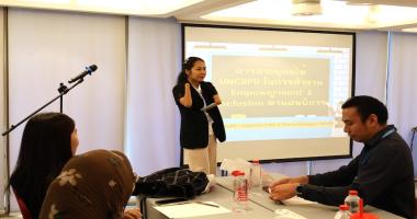 Picture 1: Ms. Siriporn Praserdchat facilitated the training program, she began the activity with the introduction of training program and self-introduction of attendance. 